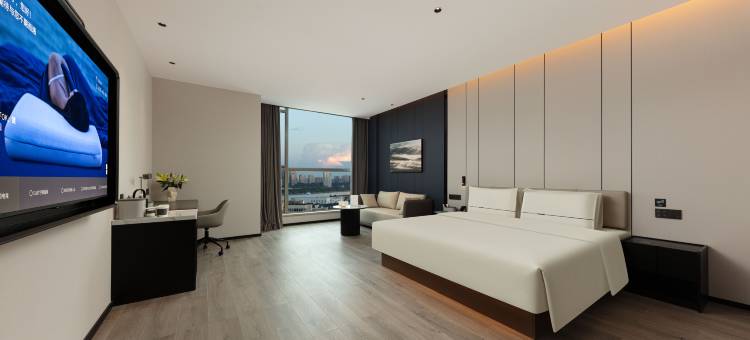 长沙岳麓山橘子洲亚朵酒店图片