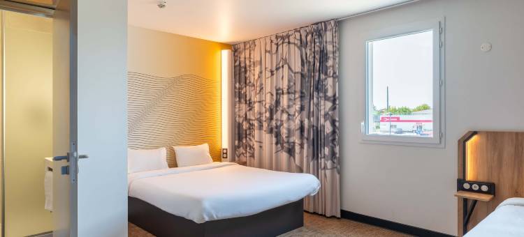 里昂欧洲博览馆沙西约住宿加早餐酒店(B&B Hôtel Lyon Eurexpo Chassieu)图片