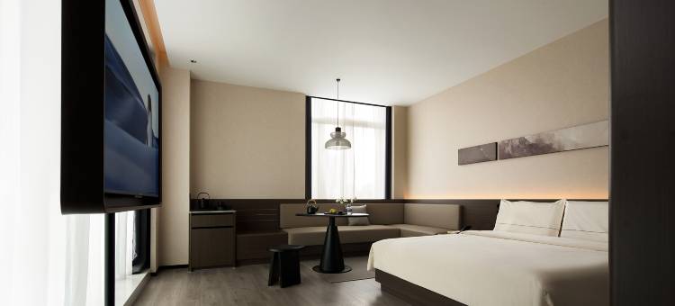 安吉九州昌硕广场亚朵酒店图片