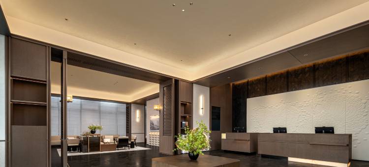 武汉张家湾省人民医院洪山院区亚朵酒店图片