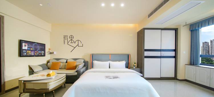 楼上GONNA·民宿(广安吾悦广场店)图片