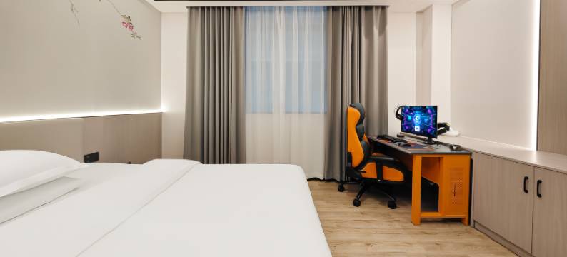 亚信电竞酒店(潮州人民广场店)图片