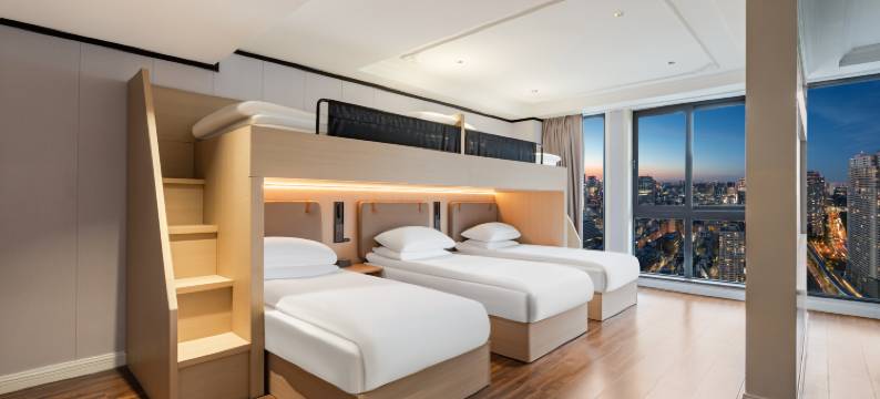 雷神电竞民宿(重庆鸳鸯站店)图片