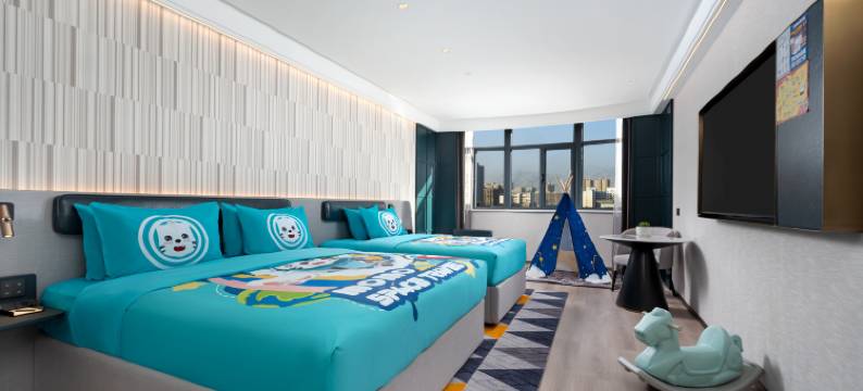 库尔勒人民广场孔雀河万达悦华酒店图片