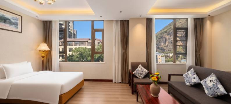 爱上怒江·怒江大峡谷酒店(泸水雪山路店)图片