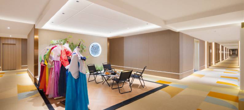 华驿•精选｜SELECTIVE•FASHION设计酒店(长白山北坡集散中心店)图片