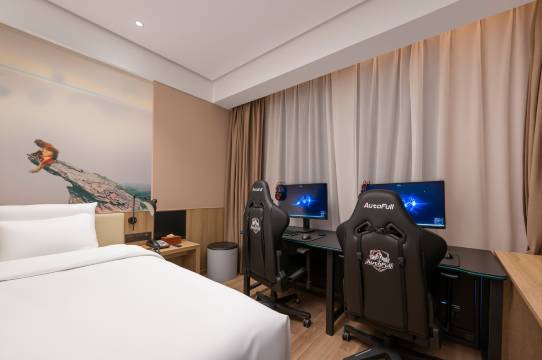 美娱·星峰电竞酒店(连云港站店)图片