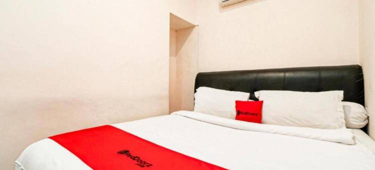 RedDoorz @ Fella Homestay Glugur Medan图片