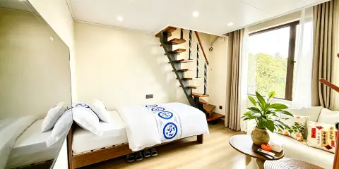 雞足山觀日靈山雲棲民宿(金頂寺店)