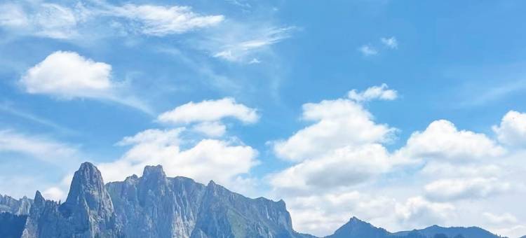 Calm•安然㇑藏水云驿•观景山居(扎尕那景区店)图片