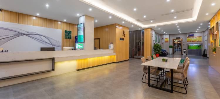 尚特优品酒店(咸宁通山政府广场客运站店)图片