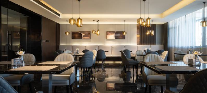 乔治莫兰迪酒店(莱阳市财富中心店)图片