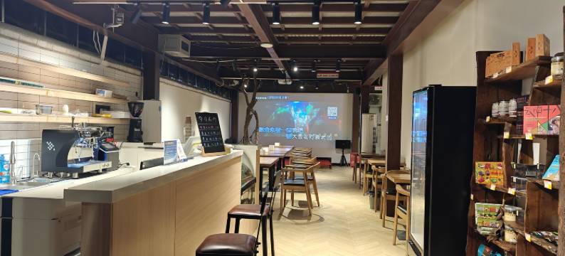 西双版纳景洪慢调空间青年旅社(曼听公园店)图片