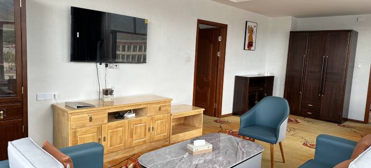 碌曲诺沛尔酒店图片