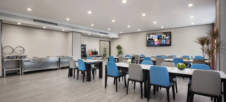 华尔润智能酒店(常州新北区奔牛机场店)图片