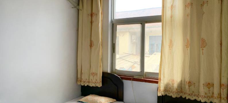 和平旅馆(铁山南路店)图片