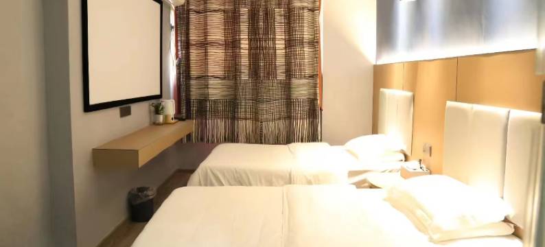 季轩精品酒店(湖北大学地铁站店)图片