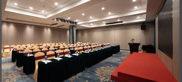 益阳戴姆斯欢朋酒店图片