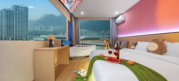 龙猫精灵酒店(铜仁高铁站店)图片