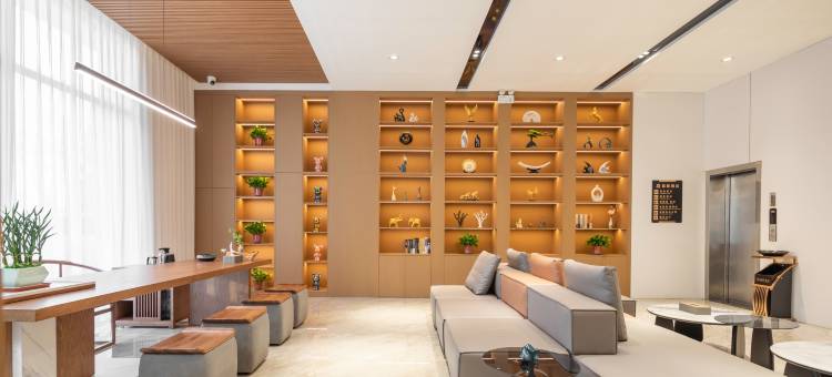 蓝鲸酒店(火车站店)图片