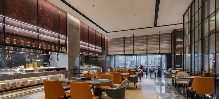 吴川华和国际酒店图片