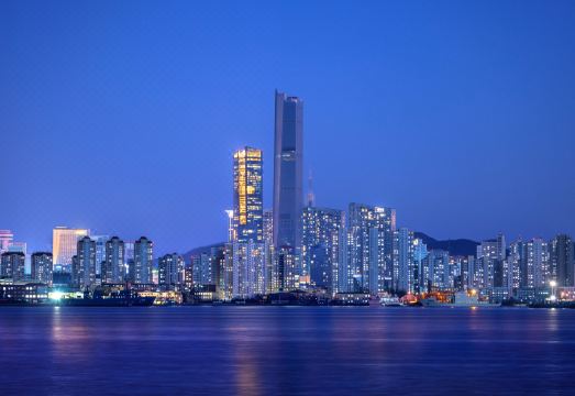 XiHe Hotel (Dalian Railway Station Zhongshan Plaza Store)Over view