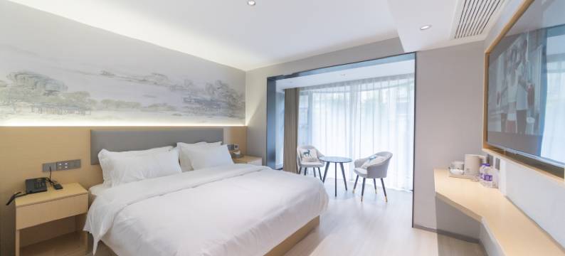 必得酒店(南京奥体中心兴隆大街地铁站店)图片