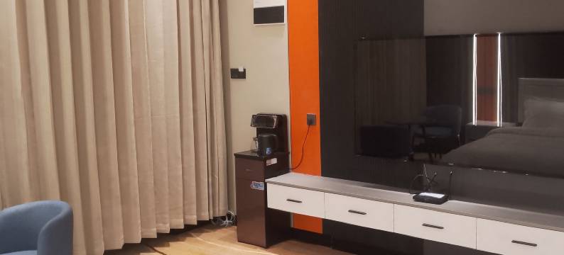 百里画廊唐布拉草原欢驿栖息馆图片