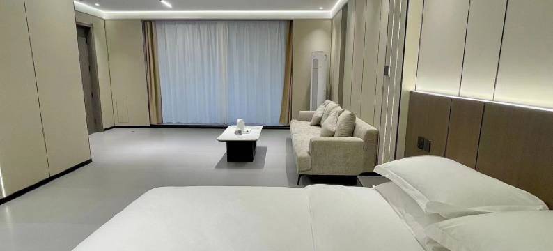 塔河吉智宾馆图片