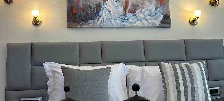 金色时刻豪华石头别墅。(Golden Moments Luxury Stone Villas)图片