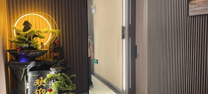 库尔勒宝家精品酒店(孔雀河店)图片