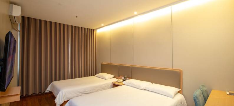 伊宁寄语酒店(新茂业国际购物中心店)图片