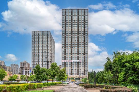 香格尔智能酒店(重庆冉家坝大龙山地铁站店)