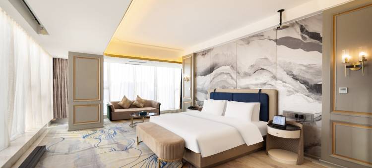 云与白马设计师酒店(沈阳站太原街店)图片