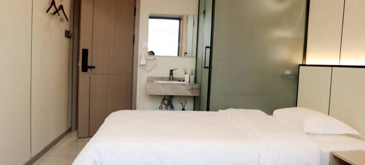 嘉荫嘉途智享宾馆图片