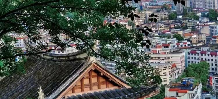 跨越大酒店(德化霞田文体园店)图片