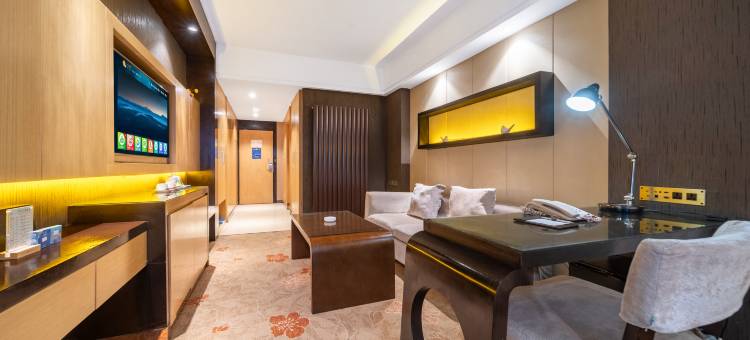 博雅水晶酒店(驻马店高铁站店)图片