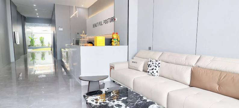 建水悦邻酒店(古城小火车店)图片