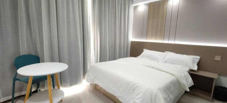 霞光酒店(商丘南站店)图片