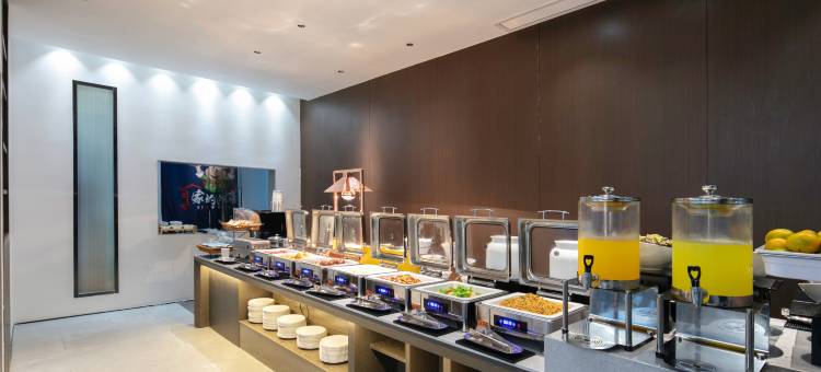南昌·阅江假日|Ezzy·UrbanCultuW酒店(省博物馆珠江路地铁站店)图片