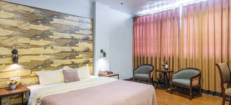 奥菲特主题酒店(湛江高铁西站麻章车站店)图片