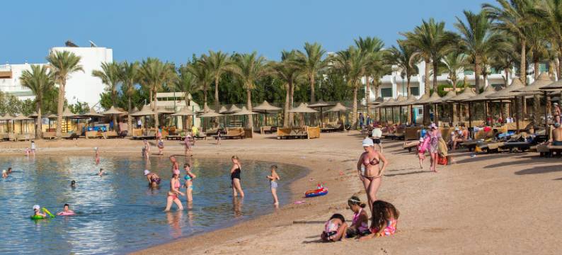 Hostgool海滩小木屋幻景湾度假村和水上乐园(Hostgool Chalets Mirage Bay Resort & Aqua Park)图片