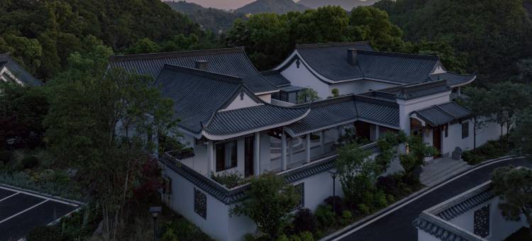 鹿鸣谷度假区修河汤院图片