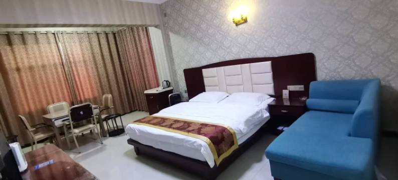 嵩明华瑞商务酒店图片