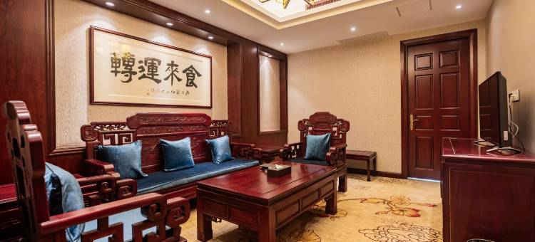 万子豪程大酒店(广州沙村地铁站店)图片