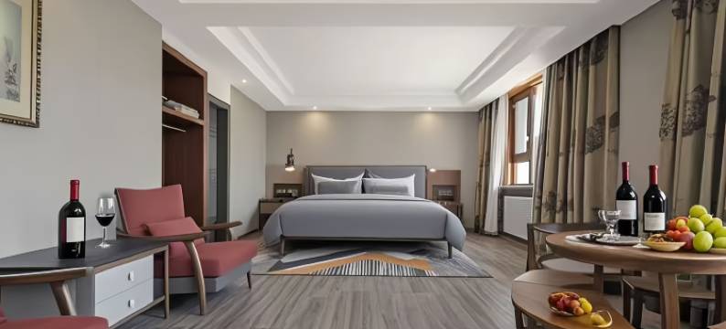 广源大酒店(沙洲夜市街敦煌博物馆店)图片