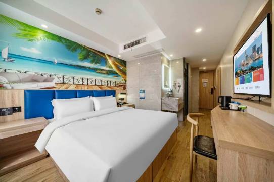 清沐酒店(南京2号线莫愁湖地铁站店)