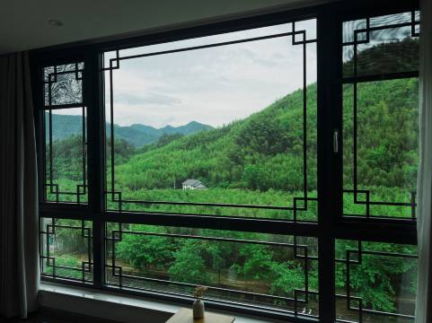 竹云山宿·溪上·泳池·日落·FUN HOME(雅鲁激流山湾湾漂流店)图片