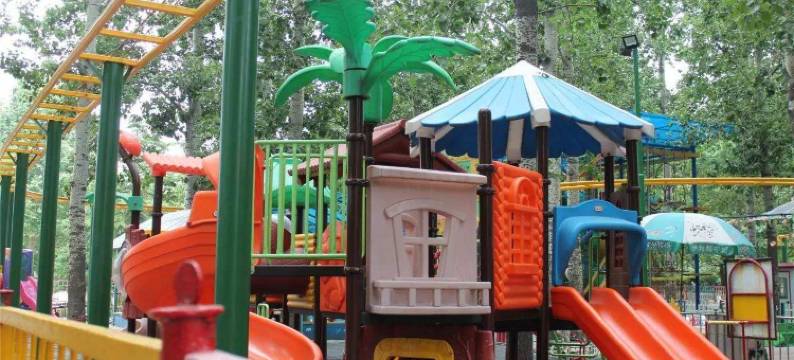 红兴隆旅馆(北京朝阳高铁站店)图片