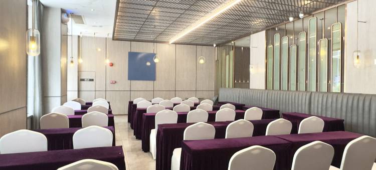 EJURA逸居精选酒店(广州北站融创文旅城店)图片